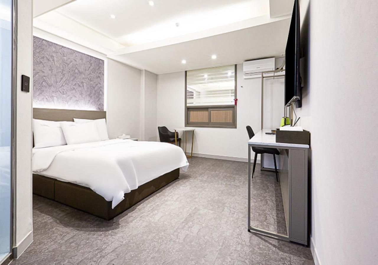 Regency Hotel Соннам Екстер'єр фото