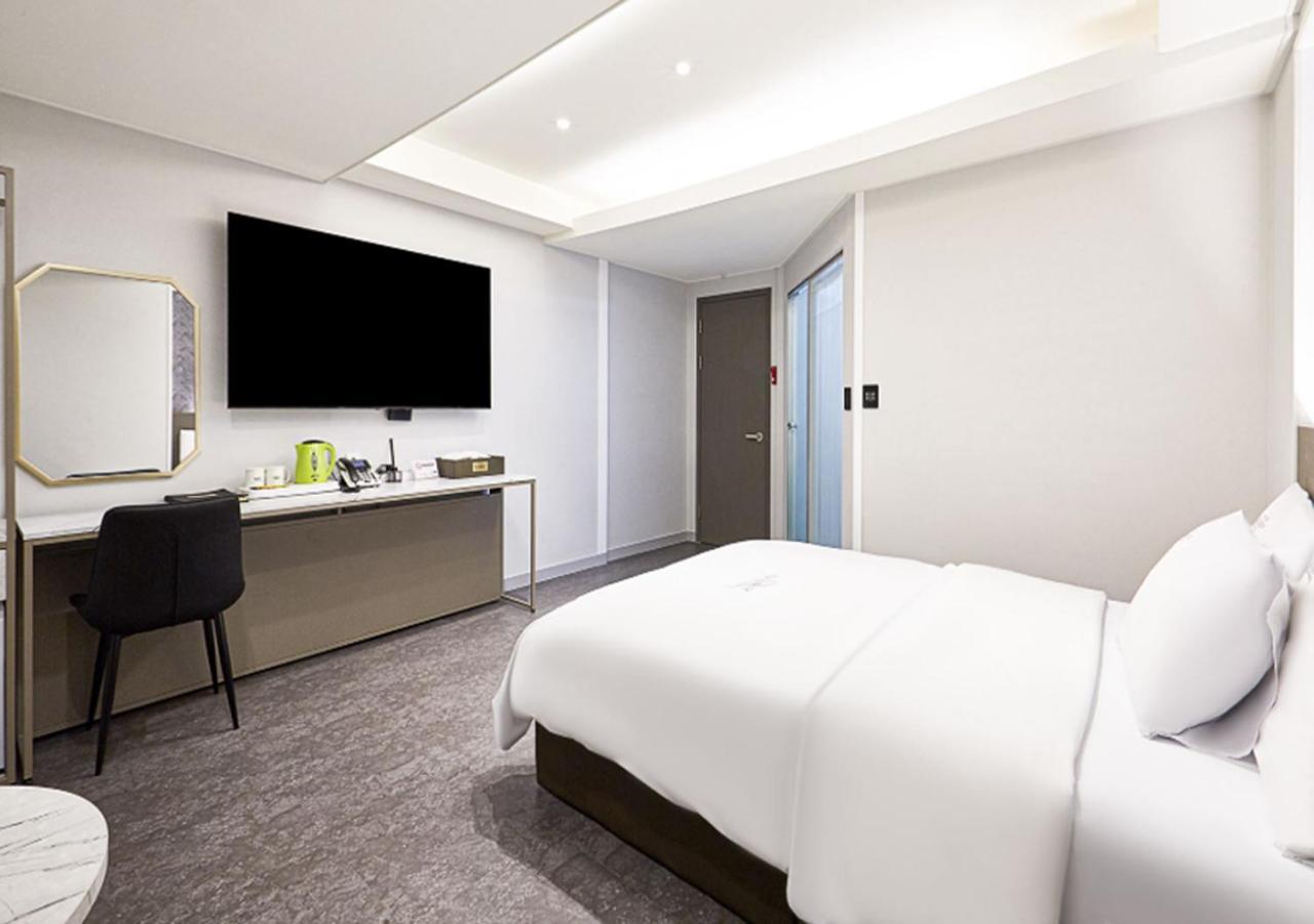 Regency Hotel Соннам Екстер'єр фото