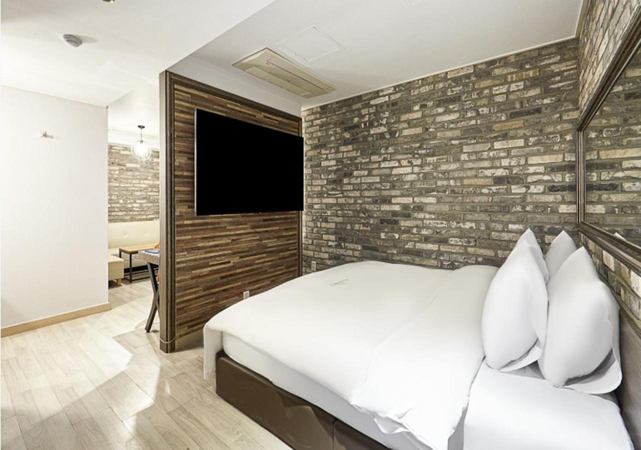 Regency Hotel Соннам Екстер'єр фото
