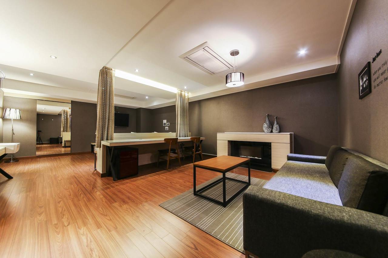 Regency Hotel Соннам Екстер'єр фото